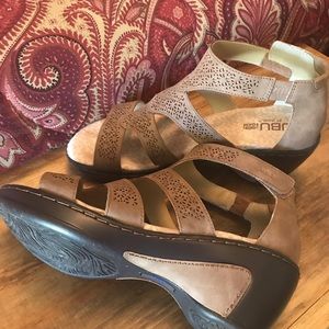 👡JBU by Jambu Wedge Sandals👡
